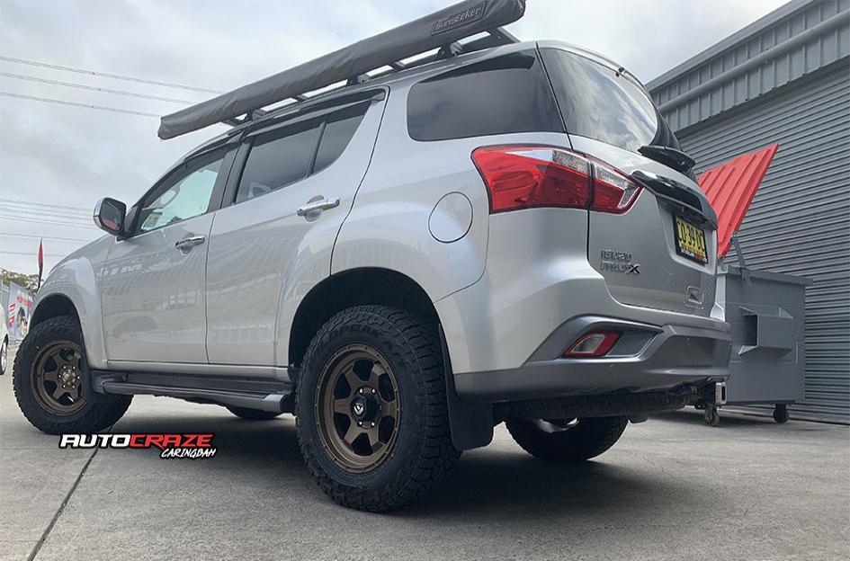 ISUZU MU X SHOK BRONZE